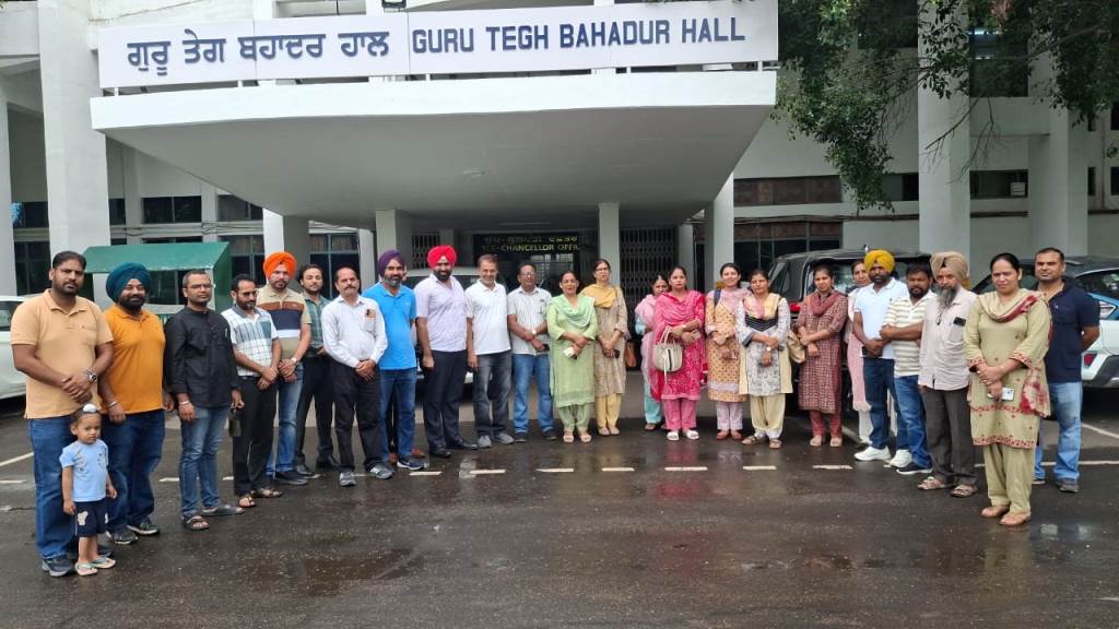 VC Blames Punjab Government for Lack of Funds